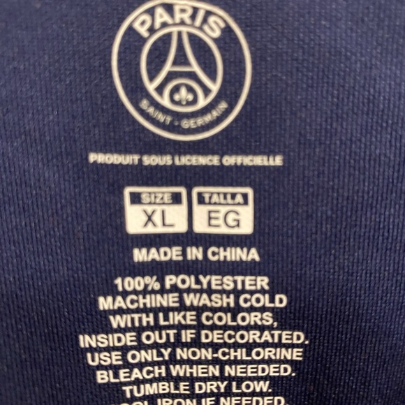 PSG mens soccer jersey - Picture 2 of 4